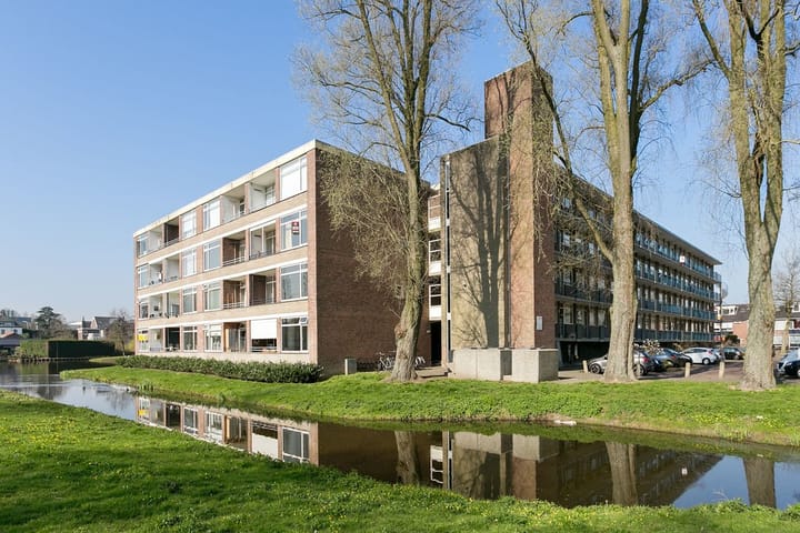 Photo of property Oltmansstraat 69, Papendrecht