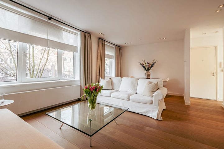 Olympiaweg 49C in Amsterdam photo