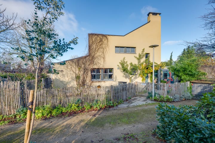 Onder de Mast 9 in Zundert photo