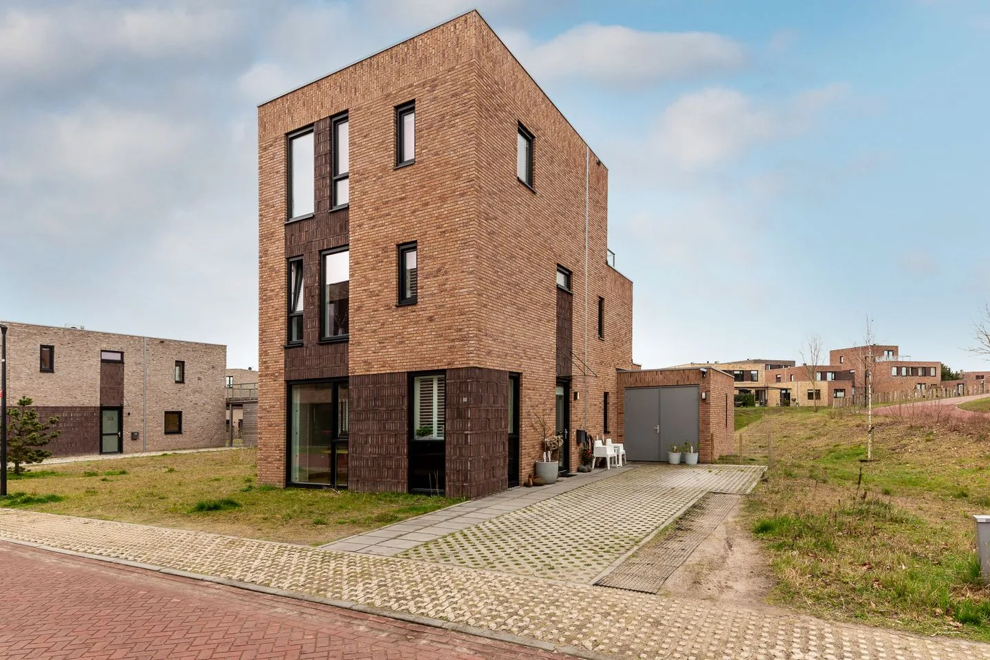 Onderlangs 28 Lelystad thumbnail 4