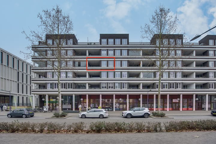 Onderwijsboulevard 390 in 's-Hertogenbosch