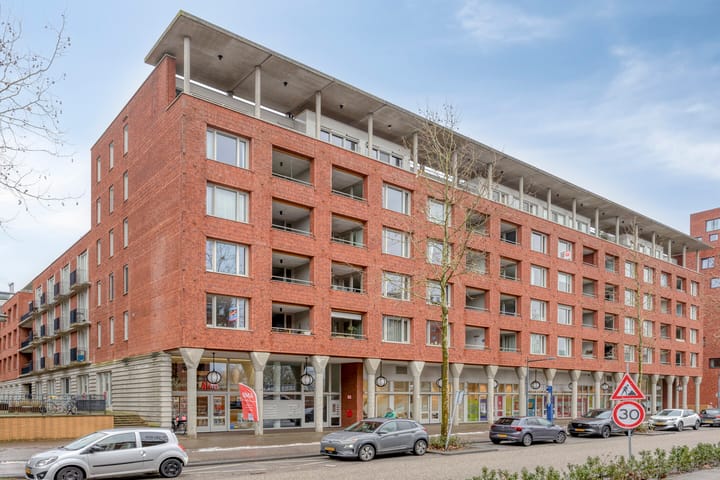 Onderwijsboulevard 558 dans 's-Hertogenbosch photo