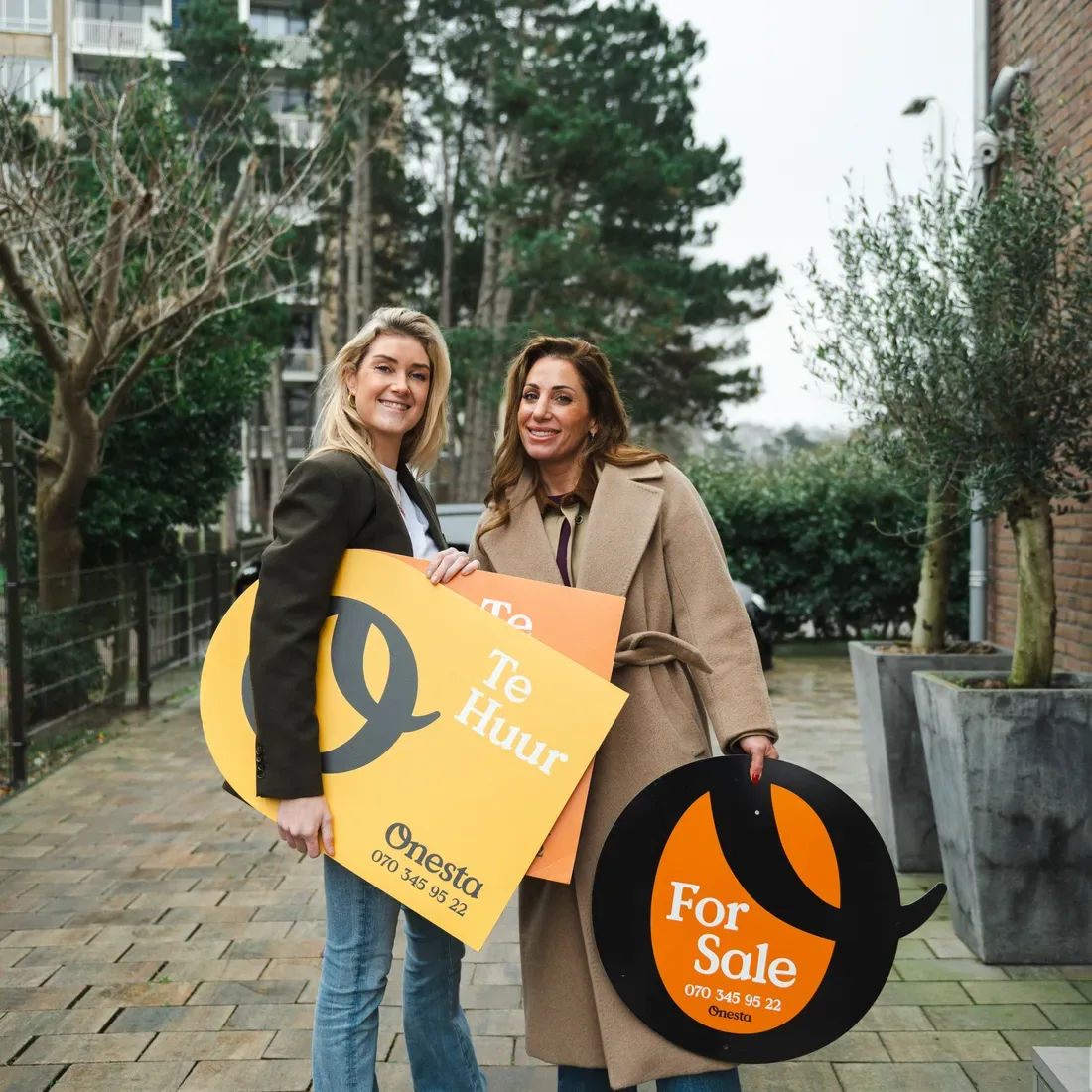 Mannschaftsfoto von Onesta Vastgoed