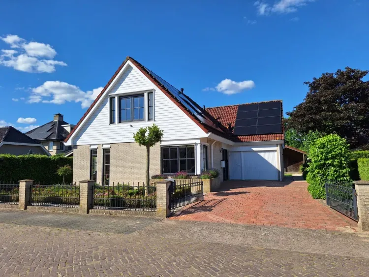 Online Woningbrochure for https://bredehof4.nl
