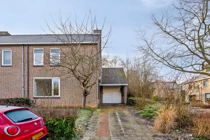 Online Woningbrochure for https://kasteelstraat11.nl