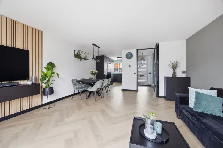Online Woningbrochure for https://vogelenzanglaan9.nl