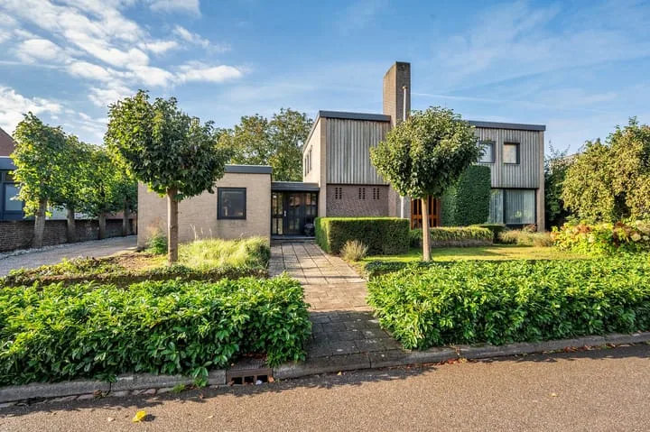 Online Woningbrochure für https://mgrschravenlaan3.nl