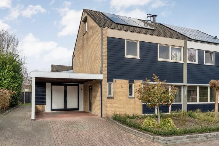 Online Woningbrochure für https://poolster6.nl