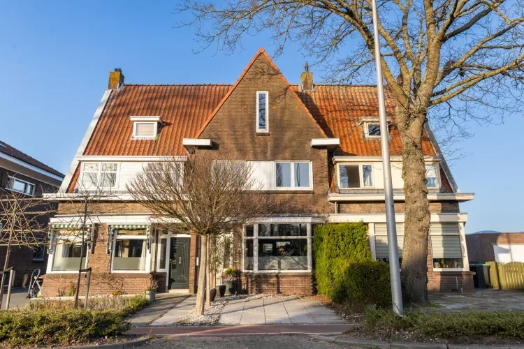 Online Woningbrochure für https://rijksstraatweg116.nl