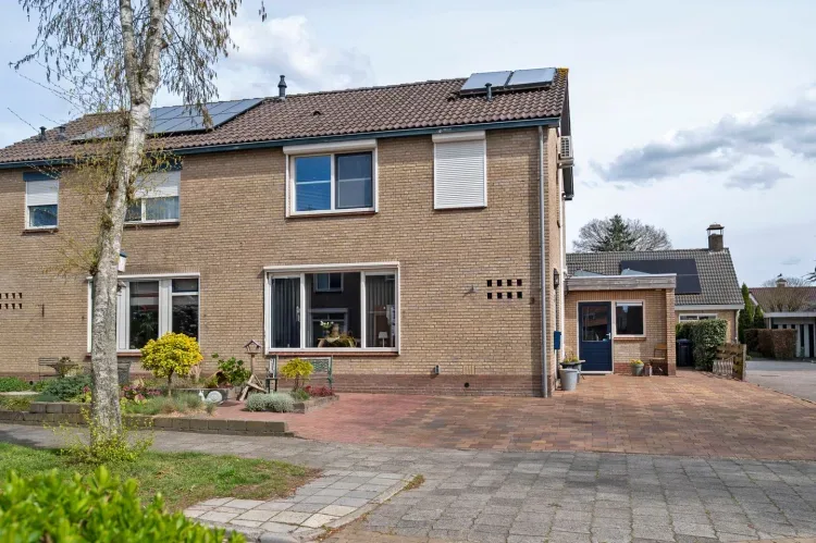 Online Woningbrochure para https://veldkampstraat3.nl