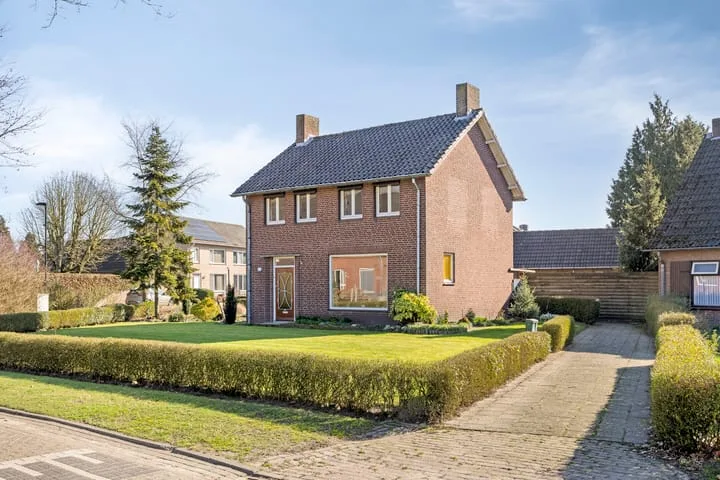 Online Woningbrochure pour https://antoniusstraat11.nl