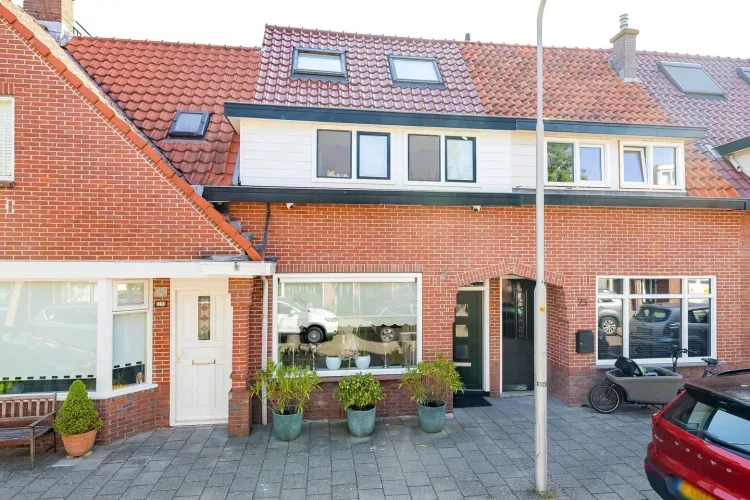 Online Woningbrochure pour https://meidoornstraat21.nl