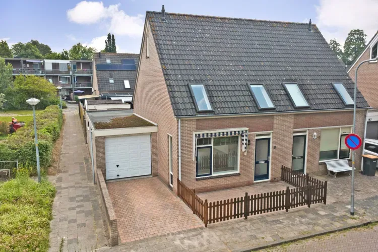 Online Woningbrochure voor https://acaciastraat3.nl