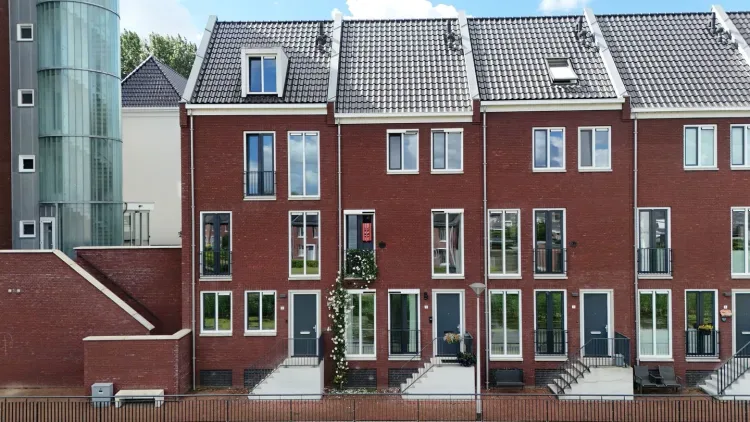 Online Woningbrochure voor https://bastion13.nl