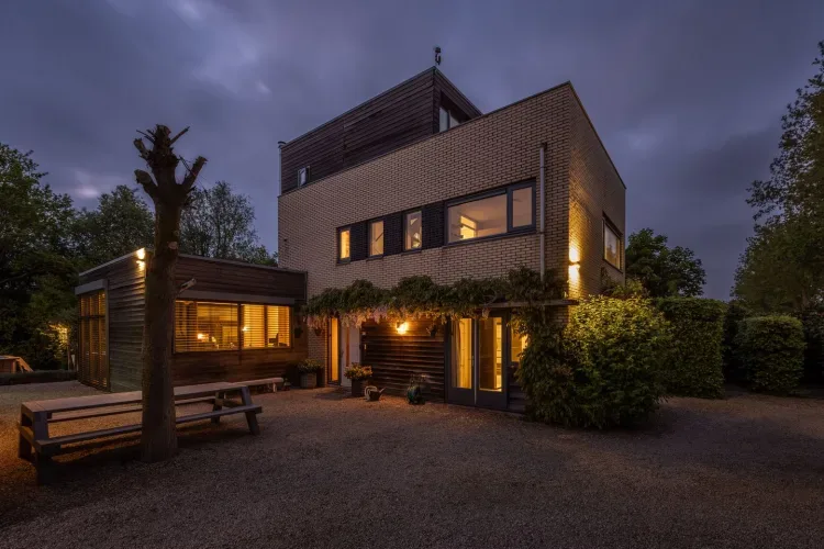 Online Woningbrochure voor https://hollandsehout113.nl