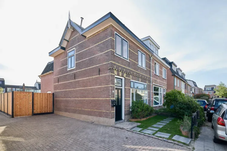 Online Woningbrochure voor https://kerklaan21.nl