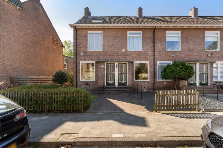 Online Woningbrochure voor https://oranjestraat32.nl