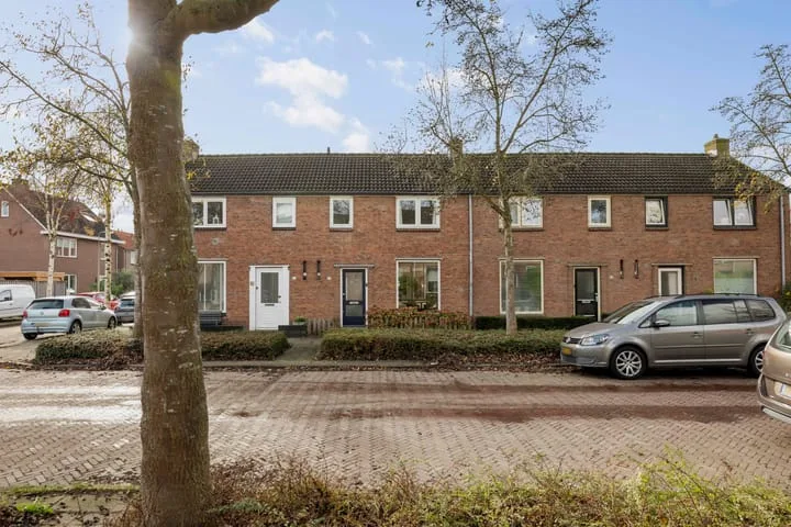 Online Woningbrochure voor https://pieterdehooghstraat71.nl