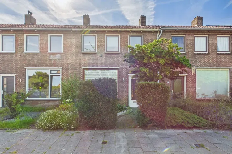 Online Woningbrochure voor https://spoorstraat51.nl
