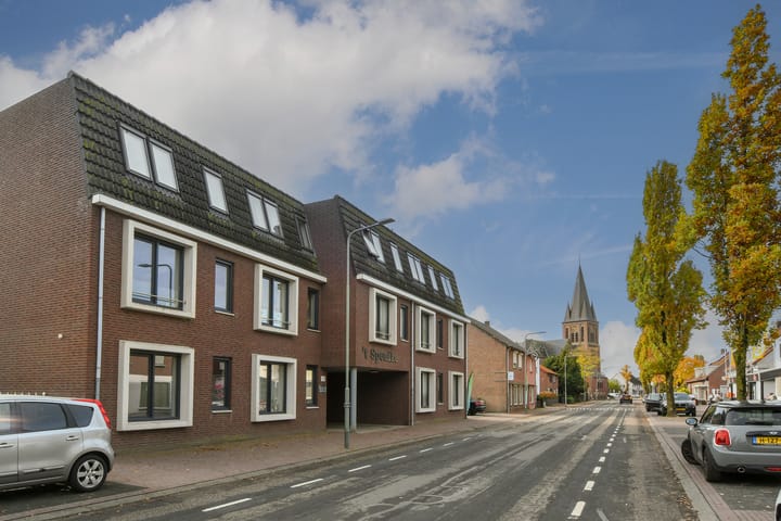 Onze Lieve Vrouwestraat 46B-2 in Ospel foto