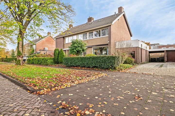 Ooievaarslaan 45 in Sneek Foto