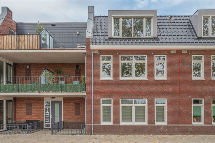 Oostdijk 21a in Oude-Tonge Foto