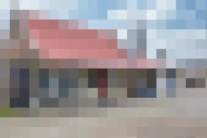 Oosteinde 10 St.-Jacobiparochie thumbnail 13