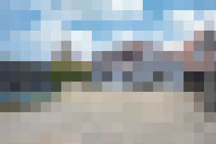 Oosteinde 10 St.-Jacobiparochie thumbnail 15