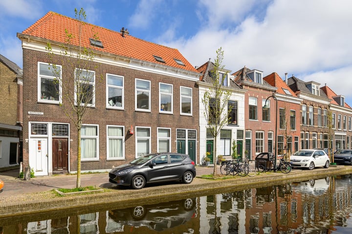 Oosteinde 238 in Delft foto