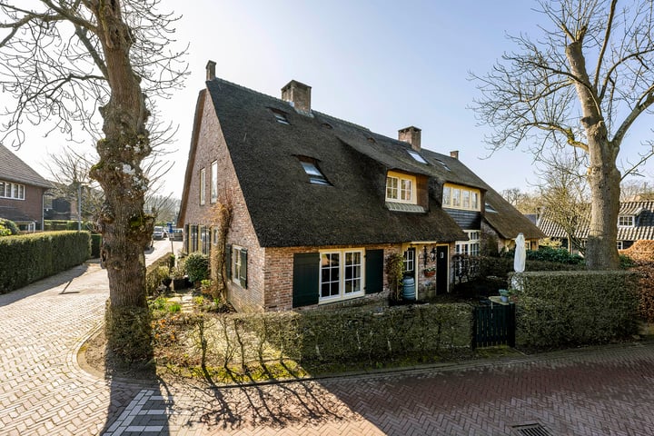 Oosterend 4b dans Laren photo