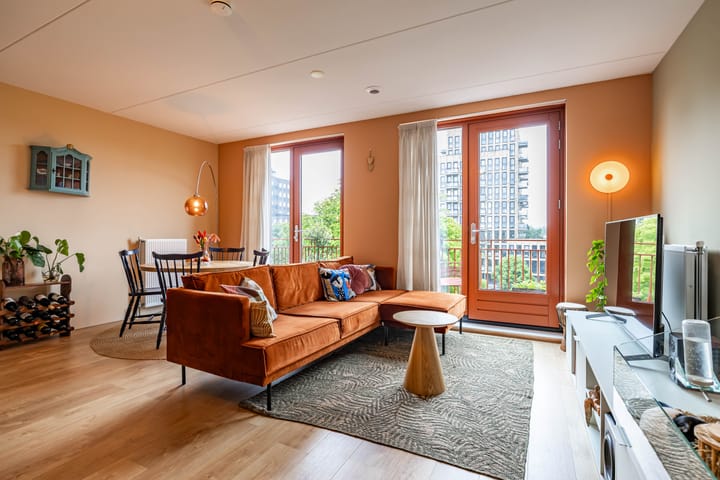 Oosterhamrikkade 102g en Groningen foto