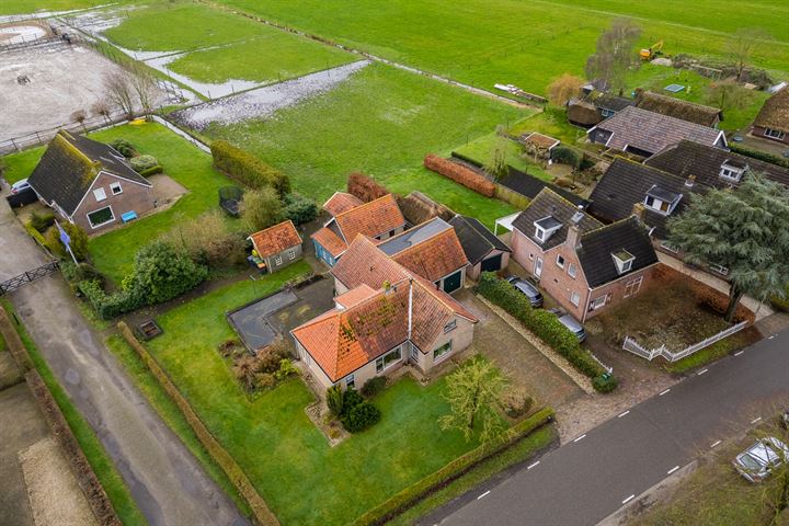 Oosterhulst 49A in Nieuwleusen Foto