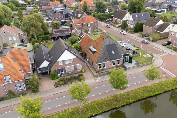 Oostersingel 7A en Medemblik foto