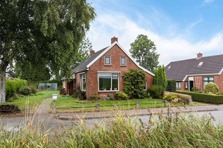 Oosterweg 9 in Kantens Foto