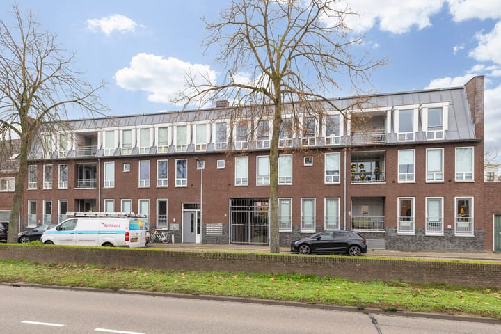Oostwal 34E in 's-Hertogenbosch Foto