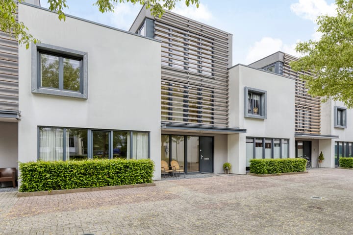 Op de Rijsecamp 12 en Valkenburg foto