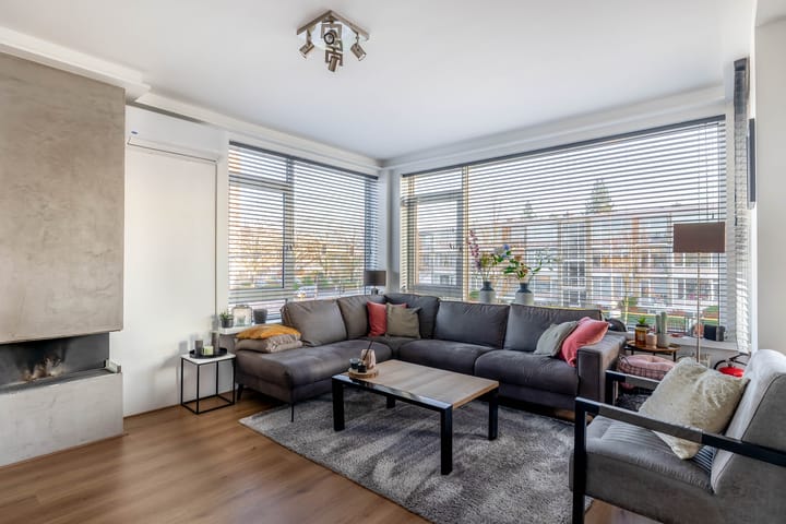 Oranjelaan 9 in Zoetermeer photo