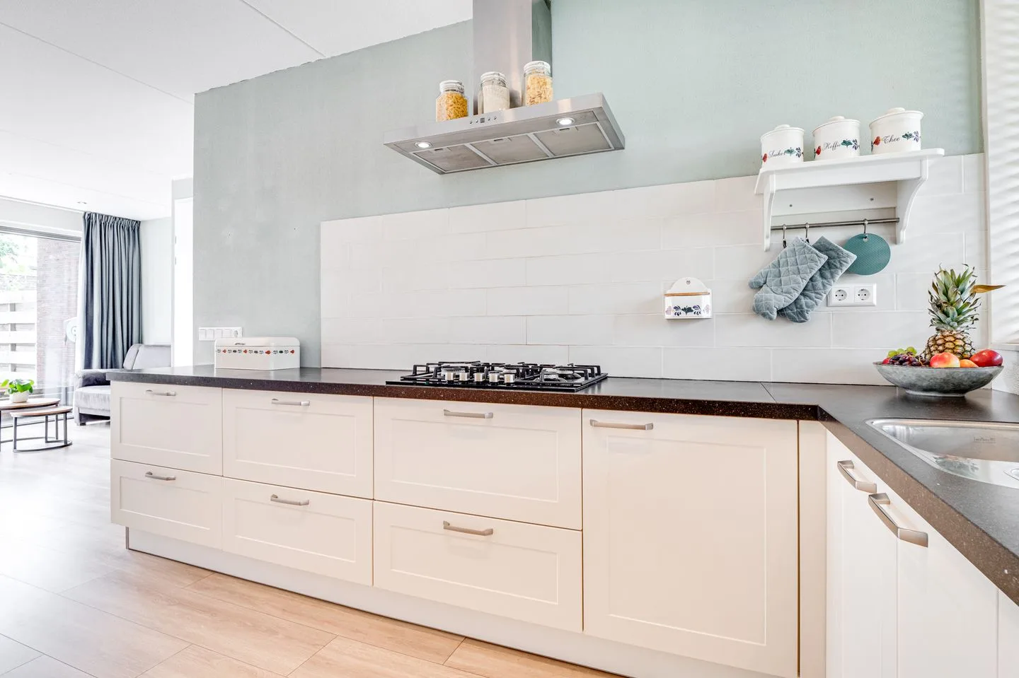 Oranjestraat 20 Noord-Scharwoude thumbnail 16