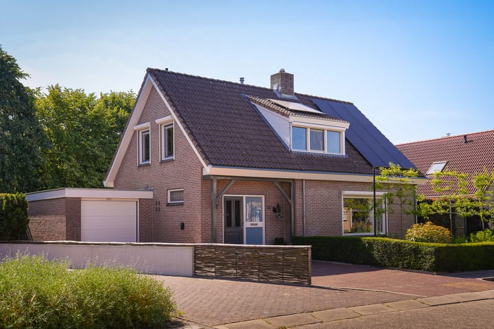 Oranjestraat 33a en Ochten foto