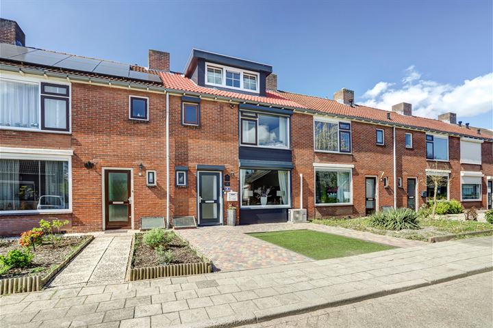 Oranjestraat 34 in Ochten photo