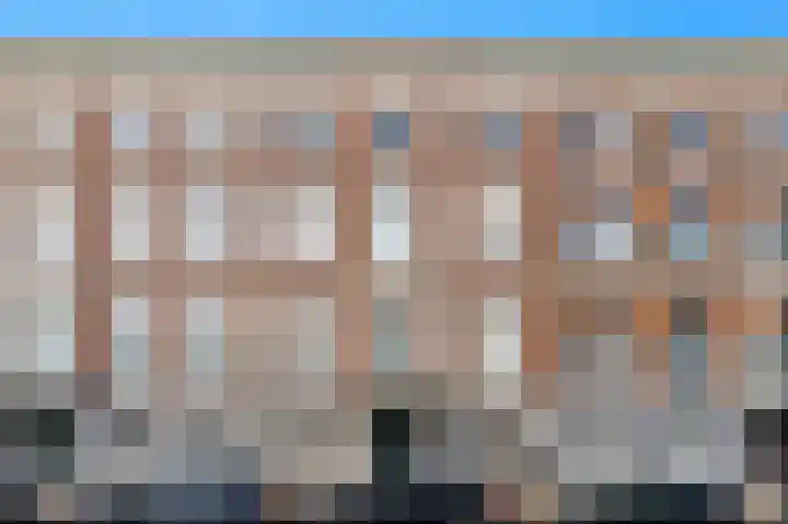 Oranjestraat 8 C in Den Haag