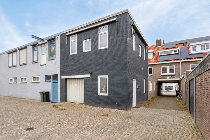 Orchideeënstraat 19B in Eindhoven foto