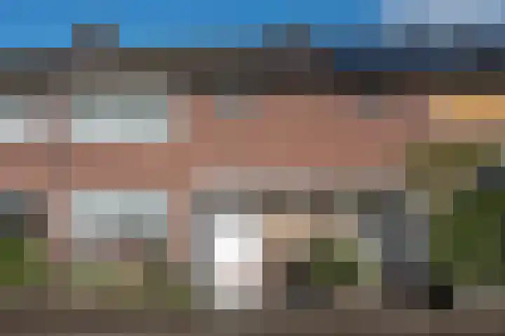 Orionstraat 4 in Borne