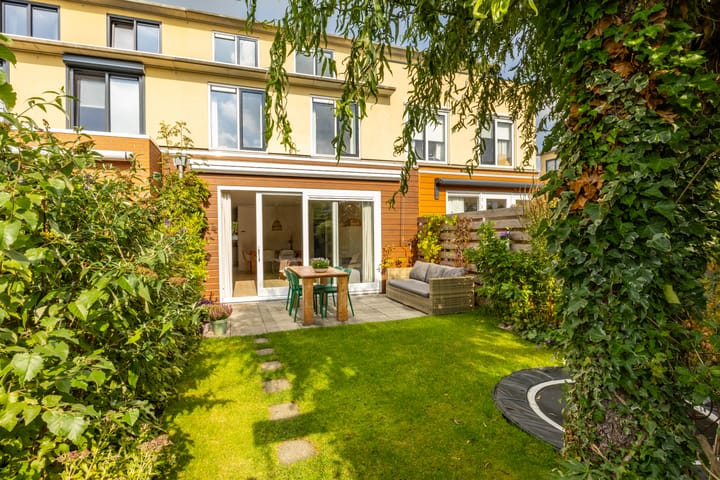 Oscar Wildestraat 2 in Groningen Foto