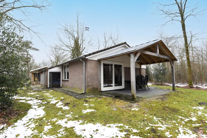 Oshaarseweg 24-37 in Echten foto