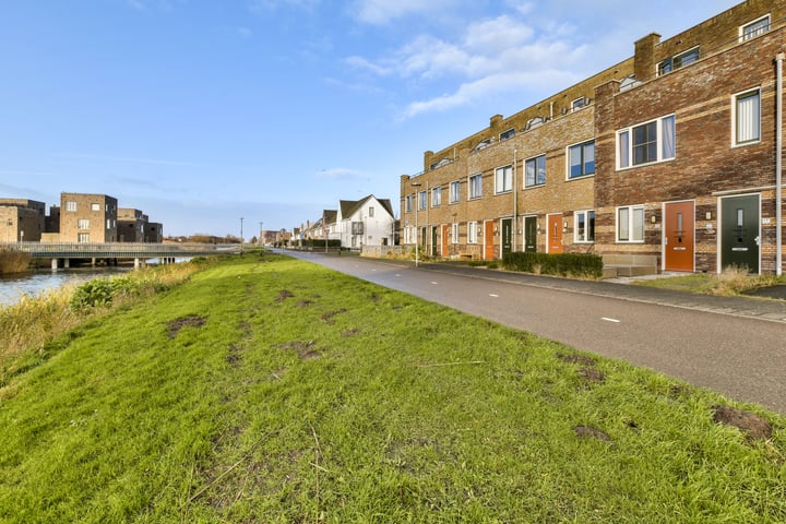 Osirispad 13 dans Almere photo