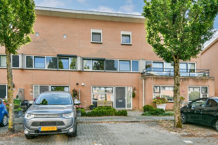 Ottenstein 45 in Nieuw-Vennep foto