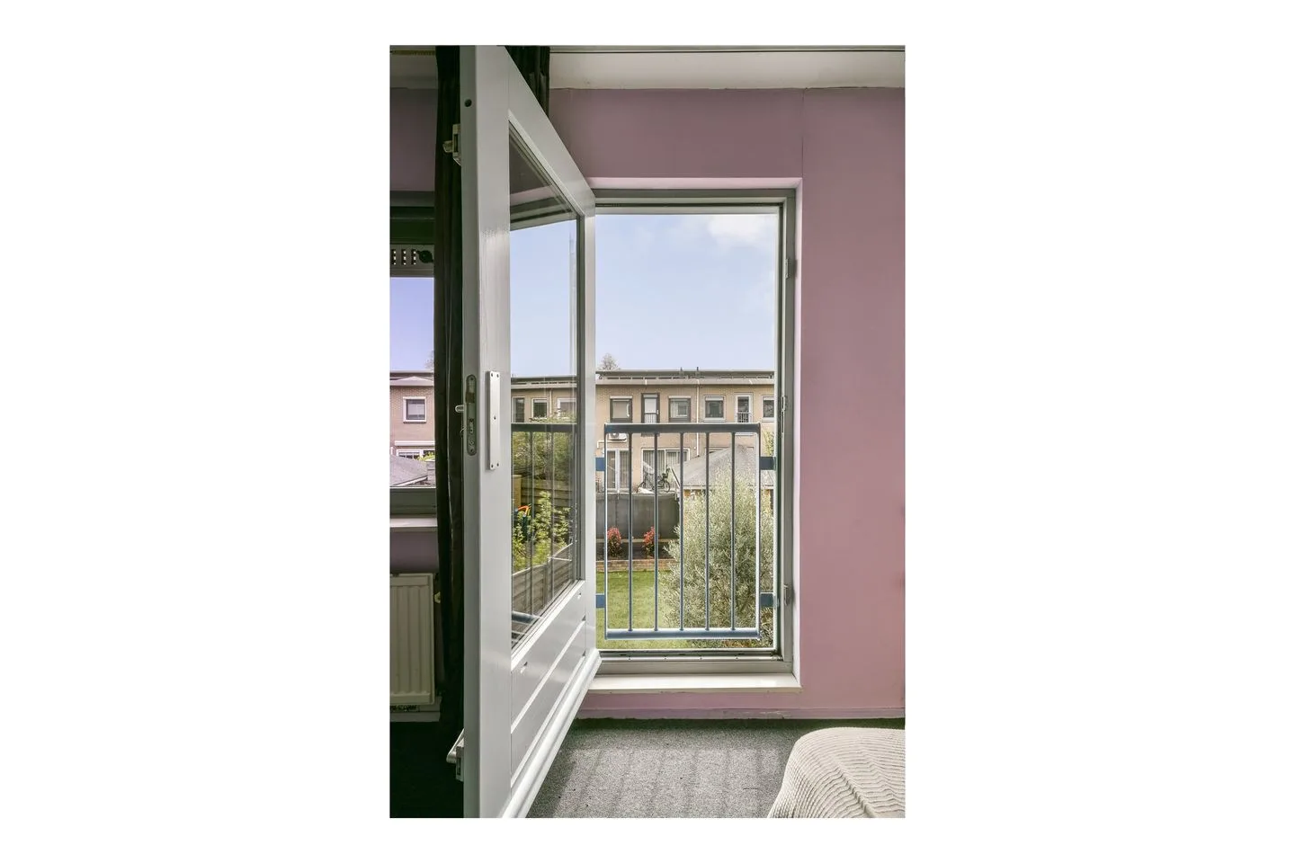 Oturia 9 Amsterdam thumbnail 16