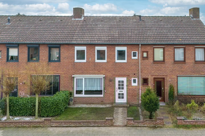 Oude Baan 28 in Reuver Foto