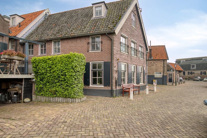 Oude Haven 19 in Bunschoten-Spakenburg Foto